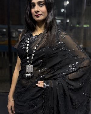 Sitara Jaal Chikankari Black