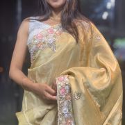 Noor-E-Zar Kanchi Radiance