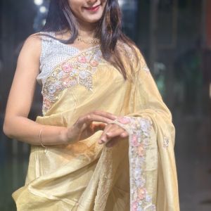 Noor-E-Zar Kanchi Radiance