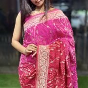 Noor-e-Rang Khaddi Crepe Bandhni